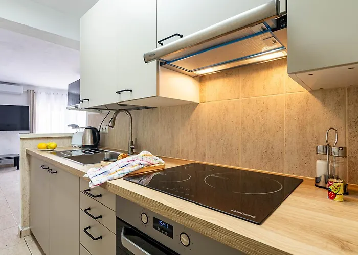 Family In The Centre Of *